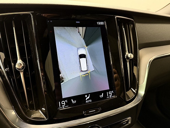 Volvo V60 9 of 14