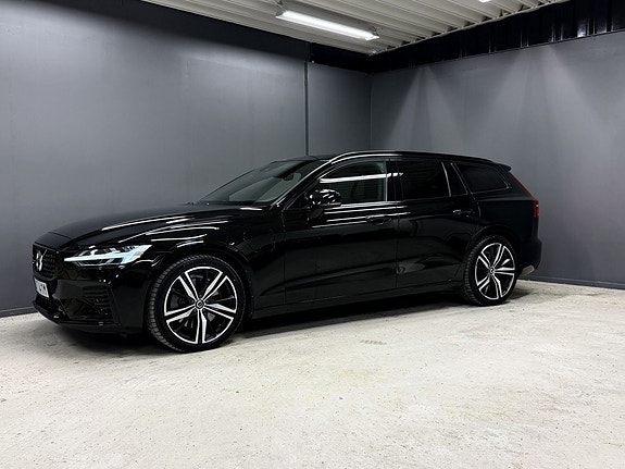 Volvo V60 2 of 14