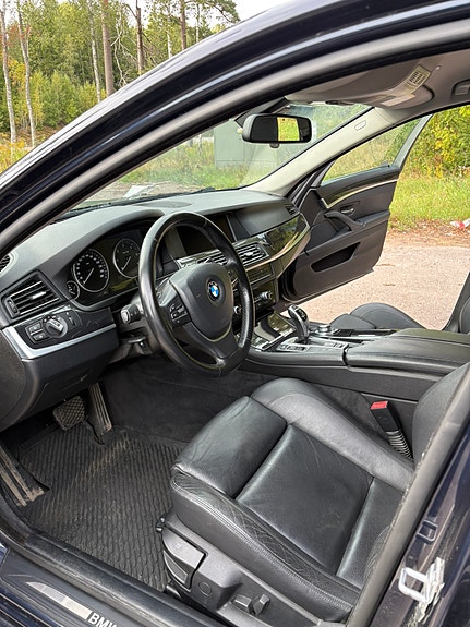 BMW 525d 12 of 17