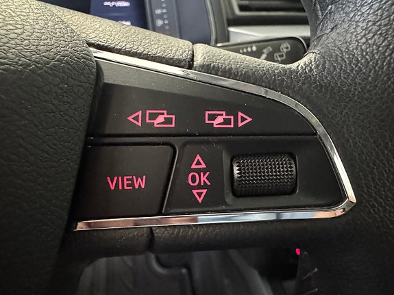 Seat Arona 16 of 16