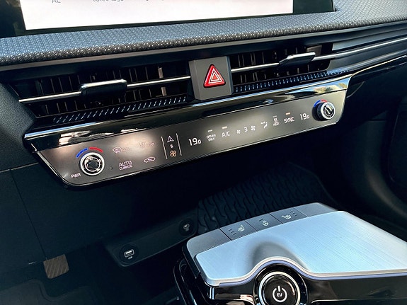 Kia EV6 13 of 15