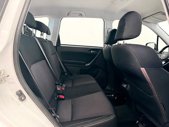 Subaru Forester 13 of 19