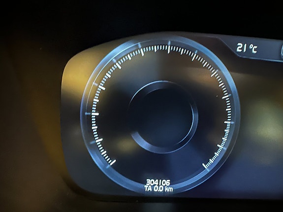 Volvo V60 25 of 25