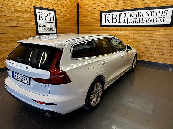 Volvo V60 6 of 25