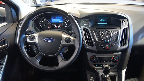 Ford Focus 8 of 10