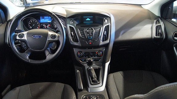 Ford Focus 7 of 10