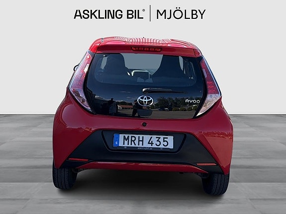 Toyota Aygo 4 of 14