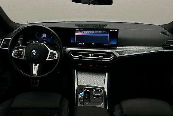 BMW i4 3 of 3