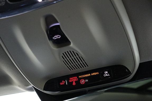 Volvo XC90 27 of 30