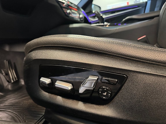 BMW 530i 22 of 26