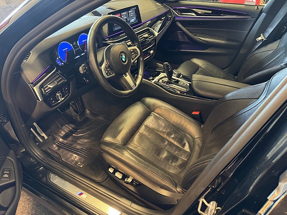 BMW 530i 15 of 26