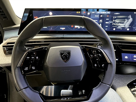 Peugeot 5008 7 of 15