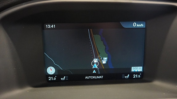Volvo V60 Cross Country 9 of 24