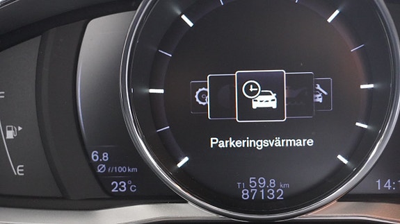 Volvo V60 Cross Country 19 of 24