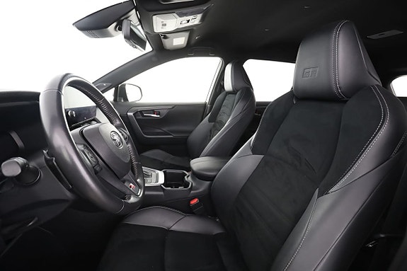 Toyota RAV4 11 of 30
