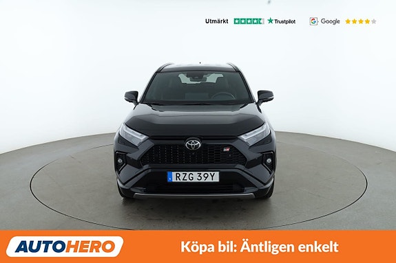 Toyota RAV4 9 of 30