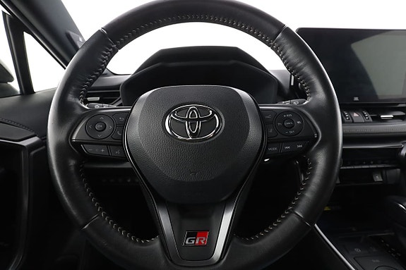 Toyota RAV4 19 of 30