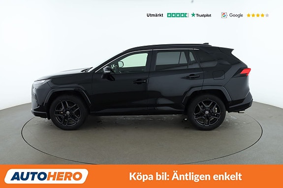 Toyota RAV4 2 of 30