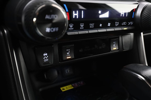 Toyota RAV4 26 of 30
