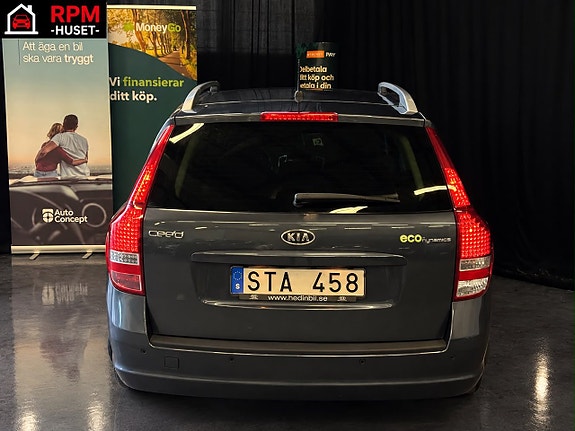 Kia Ceed 5 of 19