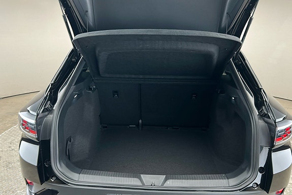 Volkswagen ID.4 14 of 27
