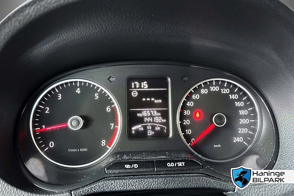Volkswagen Polo 13 of 27