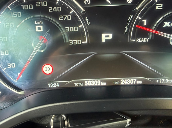 BMW X4 M 17 of 17