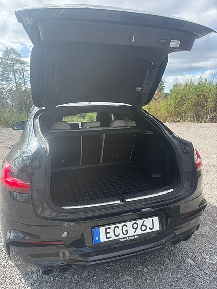BMW X4 M 6 of 17