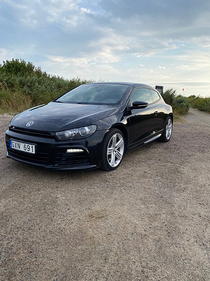 Volkswagen Scirocco 2 of 6