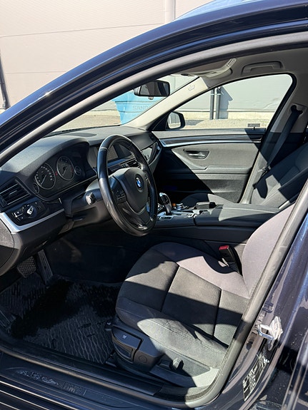 BMW 520d 6 of 17