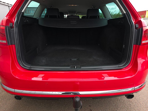 Volkswagen Passat 13 of 13