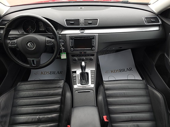 Volkswagen Passat 8 of 13