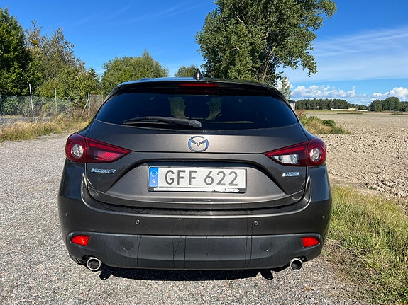 Mazda 3 4 of 10