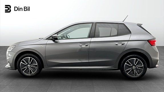 Skoda Fabia 2 of 19
