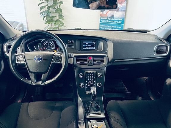 Volvo V40 5 of 13