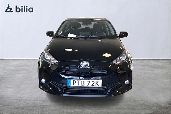 Toyota Yaris 6 of 21