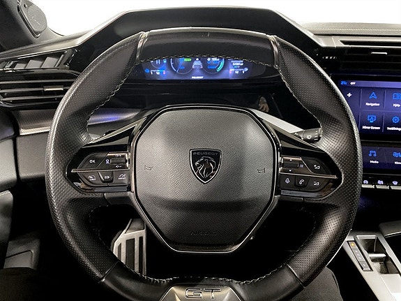 Peugeot 408 8 of 25