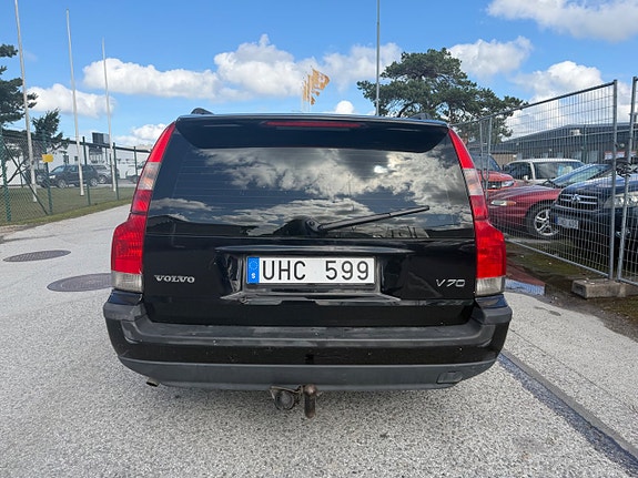 Volvo V70 15 of 17