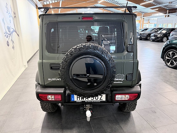 Suzuki Jimny 4 of 14