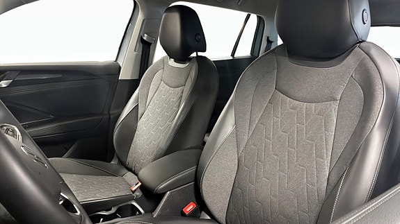 Volkswagen Tayron 8 of 14