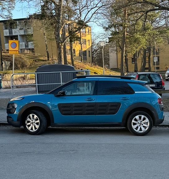 Citroen C4 Cactus 2 of 6