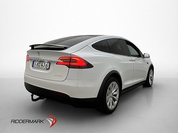 Tesla Model X 9 of 30