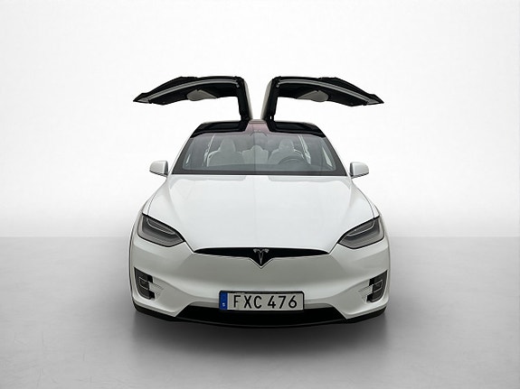 Tesla Model X 11 of 30