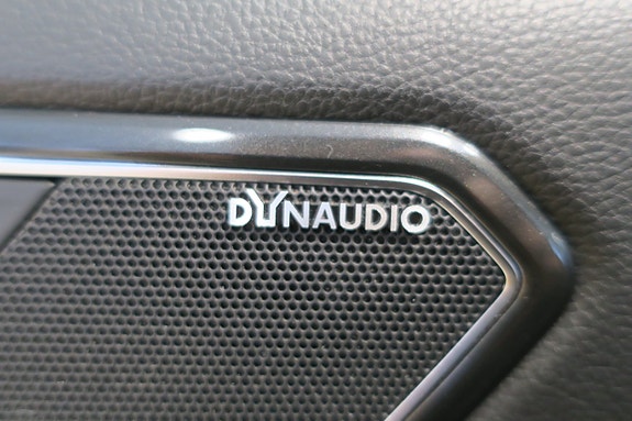 Volkswagen Tiguan 13 of 17