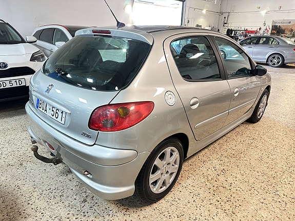 Peugeot 206 5 of 10