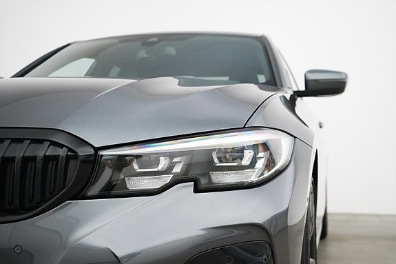 BMW 320 24 of 25