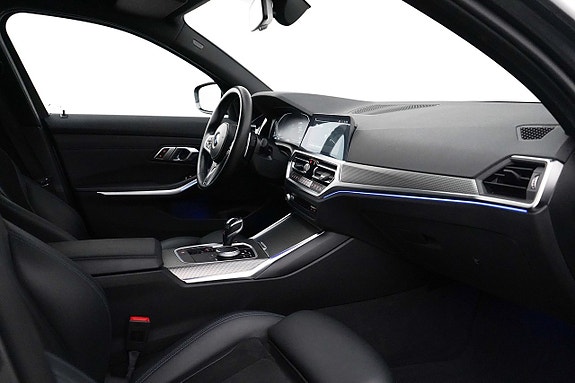 BMW 320 18 of 25