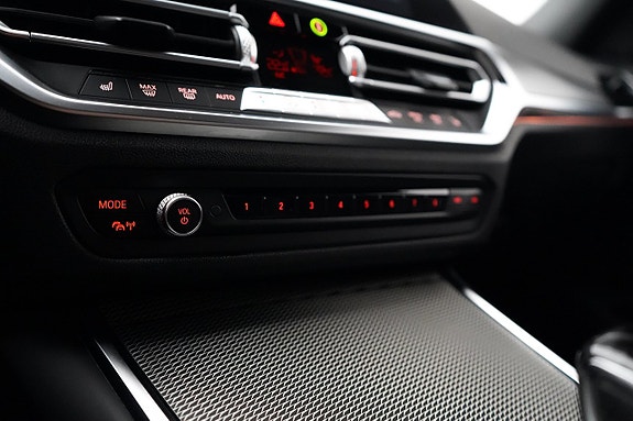 BMW 320 15 of 25