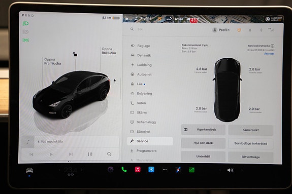 Tesla Model Y 21 of 22
