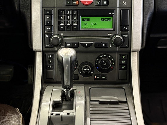 Land Rover Range Rover Sport 26 of 27